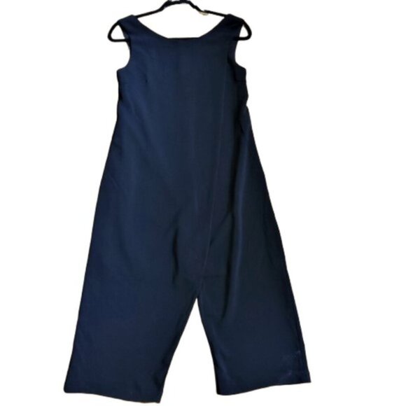 Wide leg cropped black overalls, jumpsuit, contemporary, minimalist - Picture 2 of 9